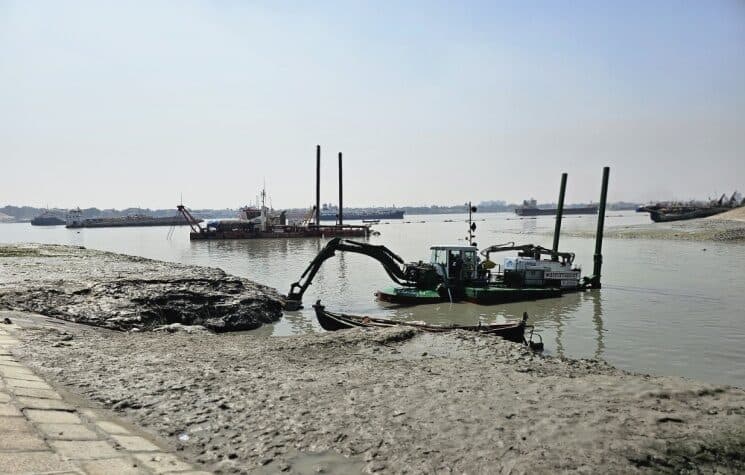 Cutter suction dredger working the Karnaphuli River