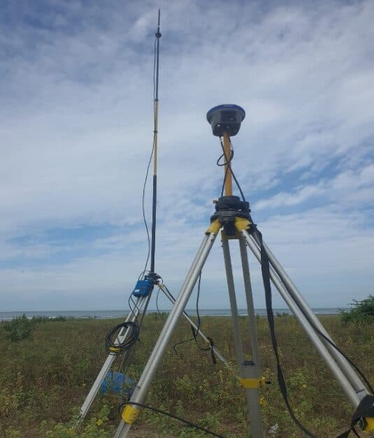 RTK DGPS base station established ashore